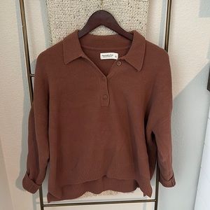 ABERCROMBIE & FITCH SWEATER